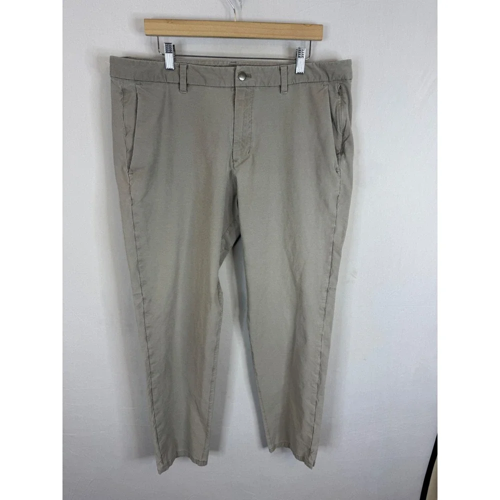 Lululemon Commission Pant Classic Tan Khaki Mens 38X30 Tapered Chino Trouser